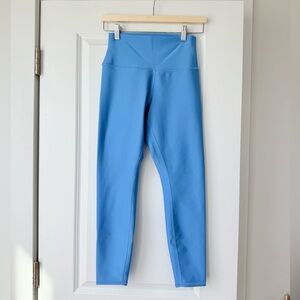 Alo yoga 7/8 high waist airlift leggings size M